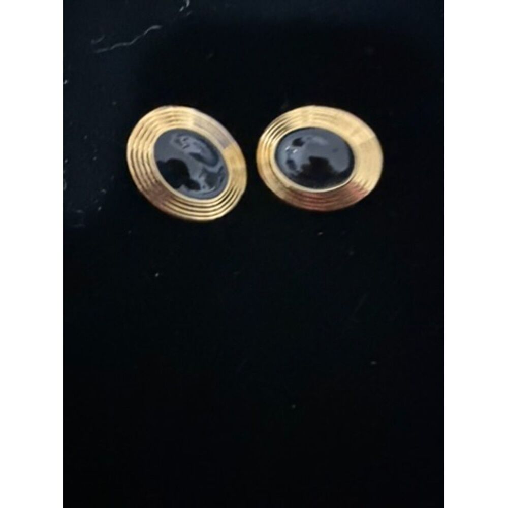 vtg gold and black cabochon oval stud earrings